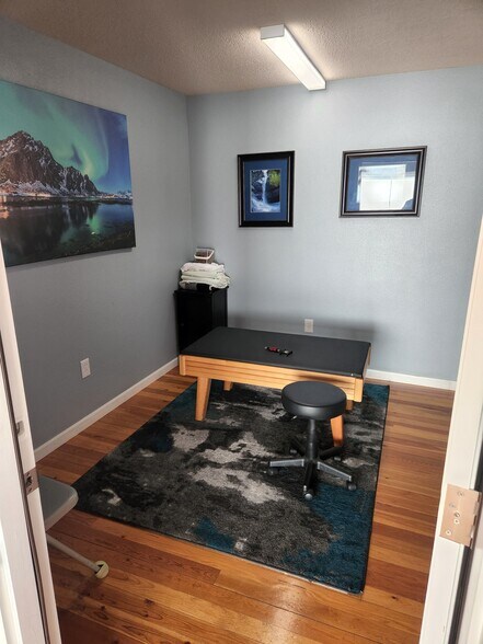 More Photos Of 10150 NW Glencoe Rd, North Plains Medical For Lease