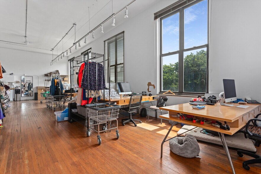 More Photos Of 51-55 Nassau Ave, Brooklyn Loft Creative Space For Lease
