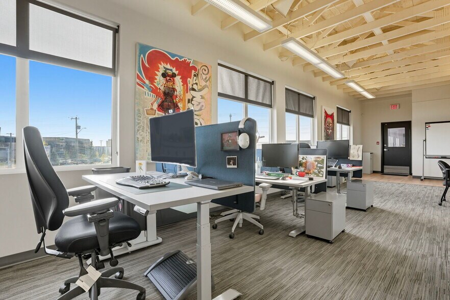 More Photos Of 5657-5677 99 St NW, Edmonton Loft Creative Space For Sale