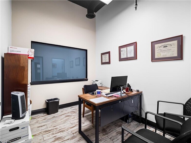 More Photos Of 408 W St Clair Ave, Cleveland Multifamily For Sale