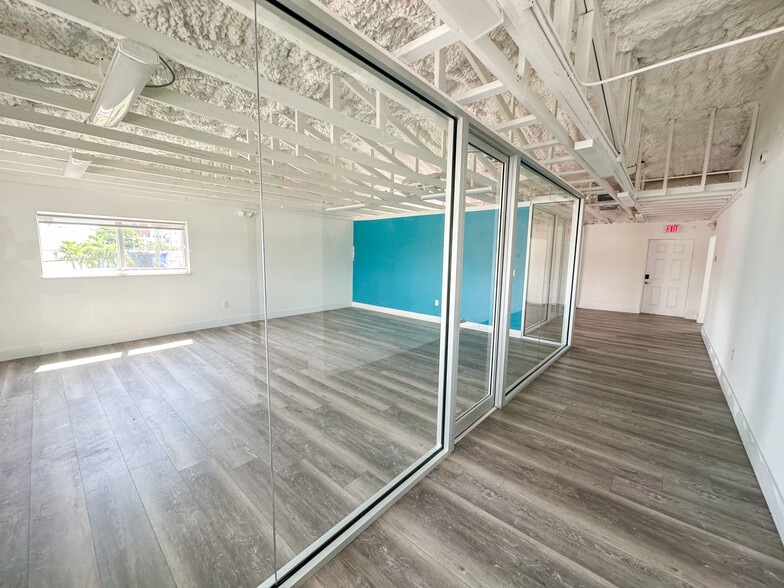 More Photos Of 702-706 NE 1st Ave, Fort Lauderdale Restaurant For Sale