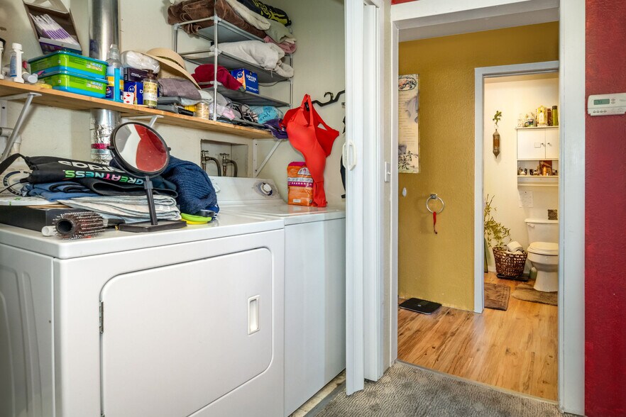 More Photos Of 957 Golden Gate Ter, Grass Valley Sports And Entertainment For Sale