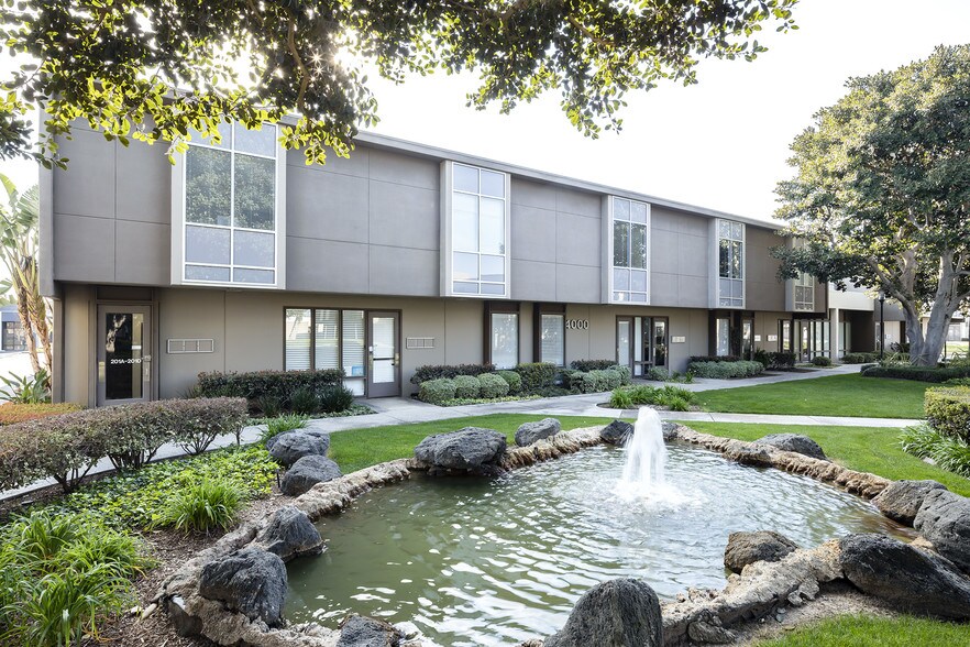 More Photos Of 4000 Birch St, Newport Beach Office For Lease
