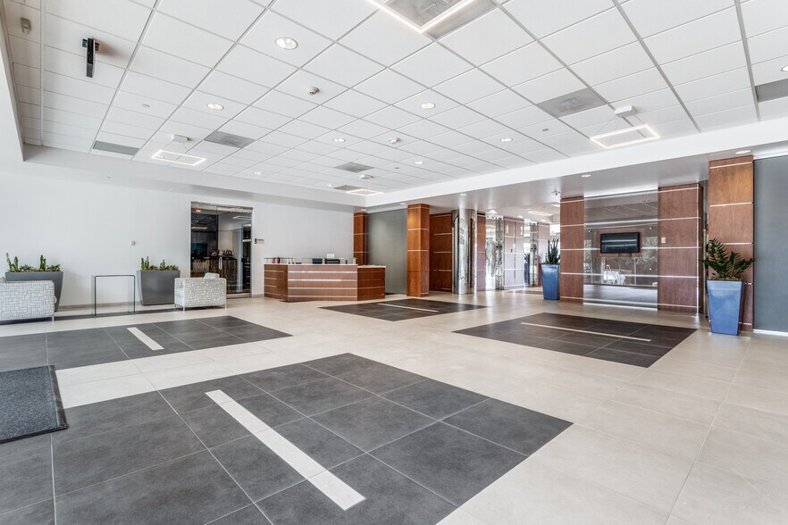 More Photos Of 5601 Executive Dr, Irving Office For Lease