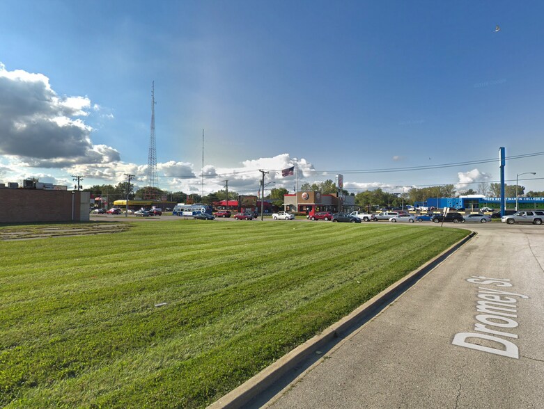 More Photos Of 3109 Belvidere Rd, Waukegan Land For Lease