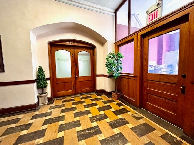More Photos Of 512 N Lincoln St, Bay City Apartments For Sale