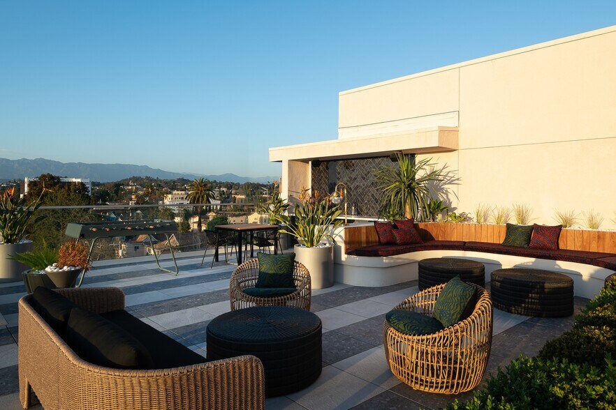 More Photos Of 1800 Beverly Blvd, Los Angeles Apartments For Lease