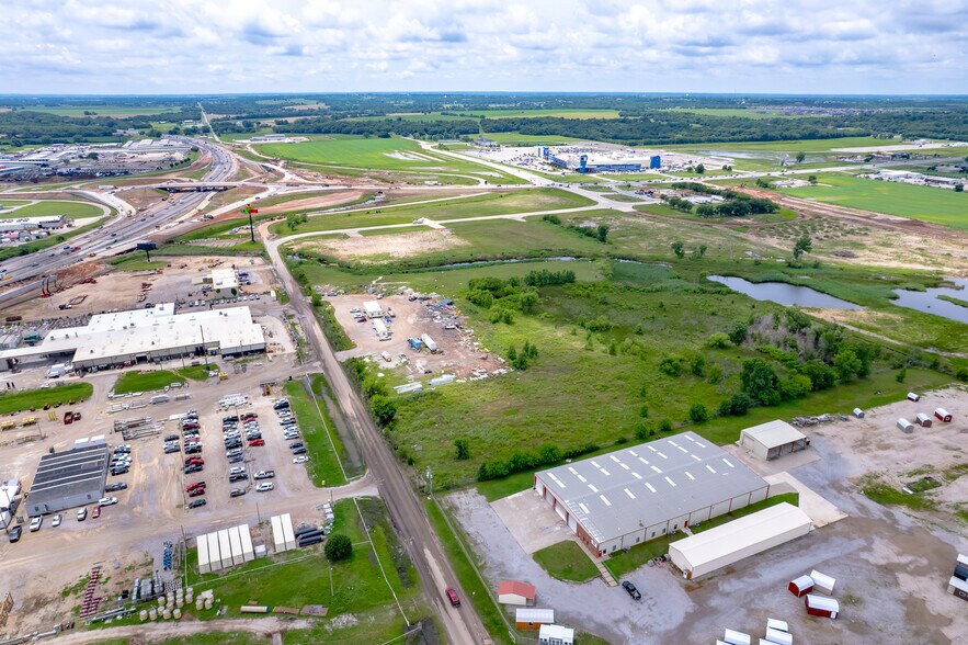 More Photos Of South Harvey, Norman Land For Sale