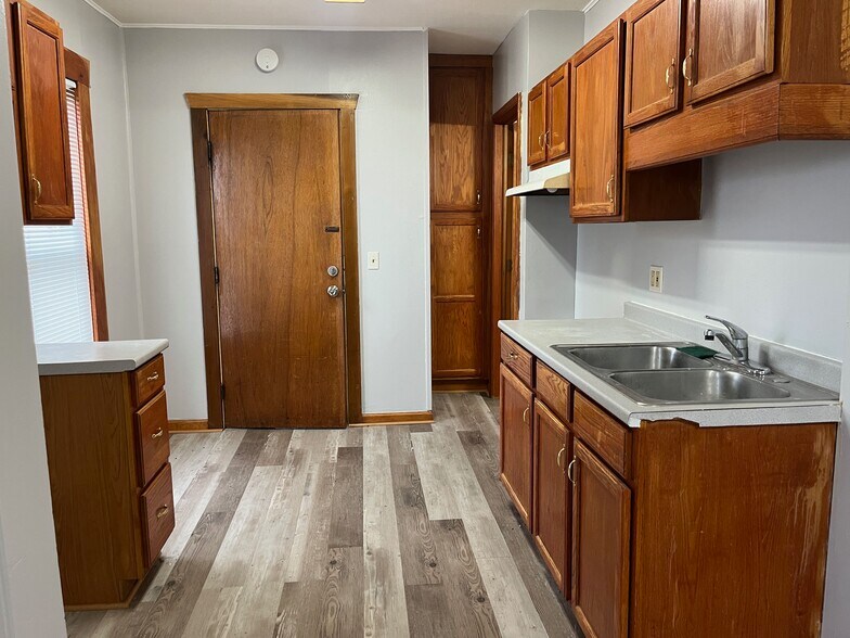 More Photos Of 93 Martin Ave, Blasdell Apartments For Sale