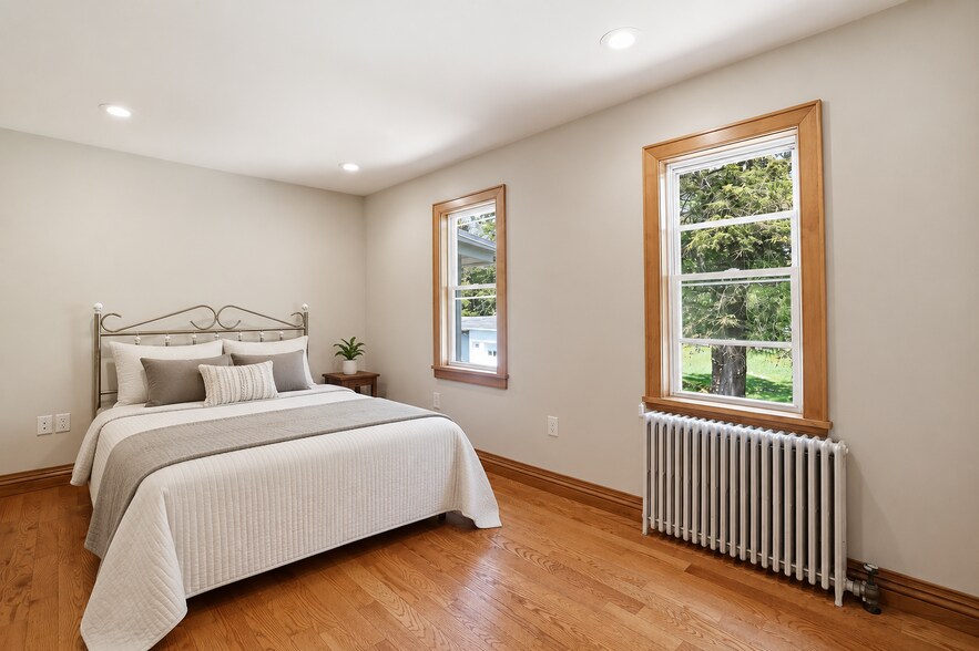 More Photos Of 1015 PA-390, Greentown Hospitality For Sale