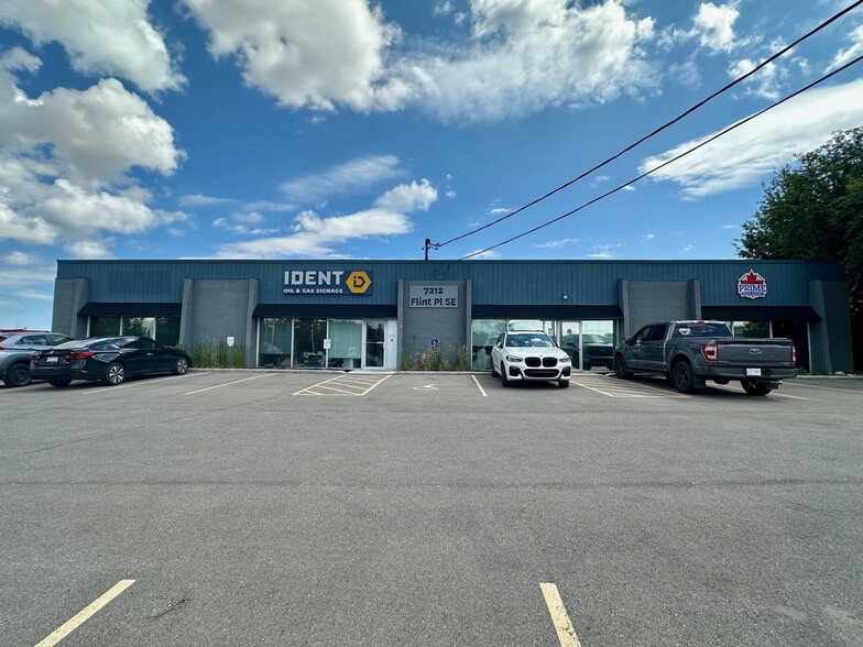 Primary Photo Of 7212 Flint Pl SE, Calgary General Retail For Lease