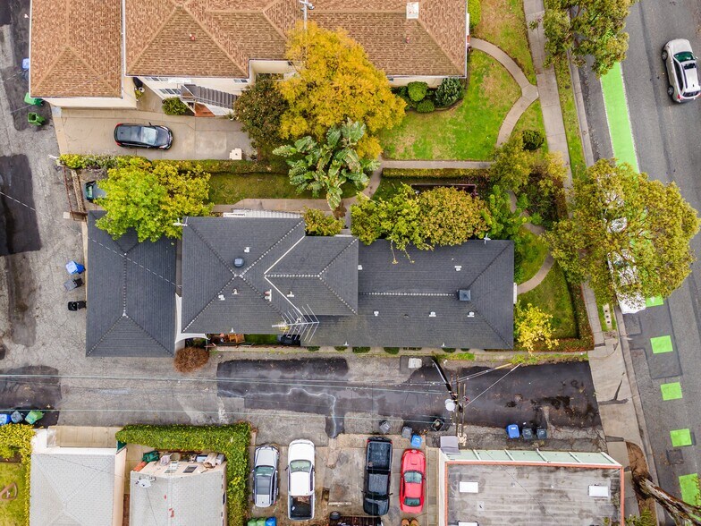 More Photos Of 2117 Stewart St, Santa Monica Apartments For Sale