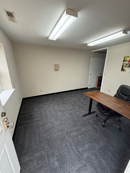 More Photos Of 27 Industrial Dr, Ruckersville Unknown For Lease