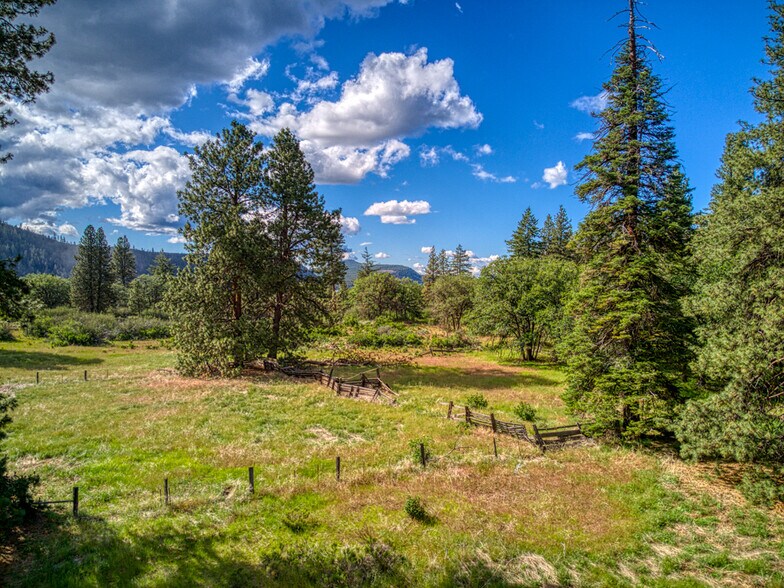 More Photos Of LP 1414 LP 1414 Highway 140 Hwy, Klamath Falls Land For Sale