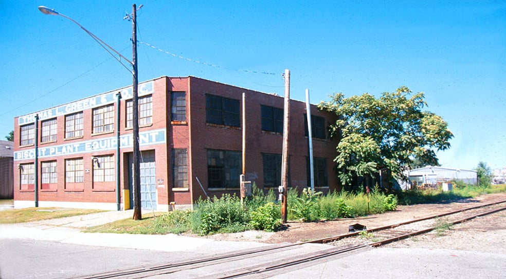 More Photos Of 202 Miley Ave, Indianapolis Manufacturing For Sale