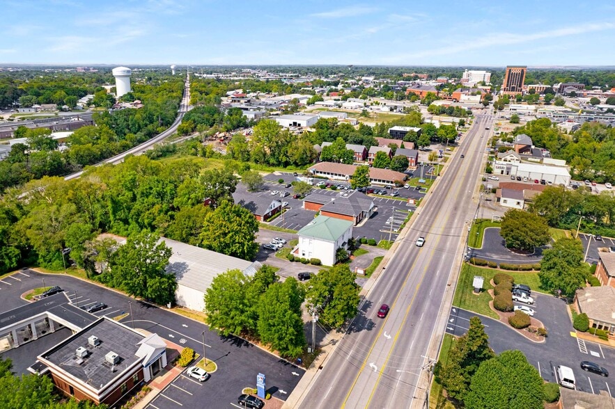 More Photos Of 802 S Church St, Murfreesboro Industrial For Lease
