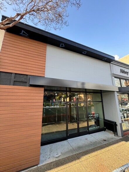 More Photos Of 628 Santa Cruz Ave, Menlo Park Storefront For Lease