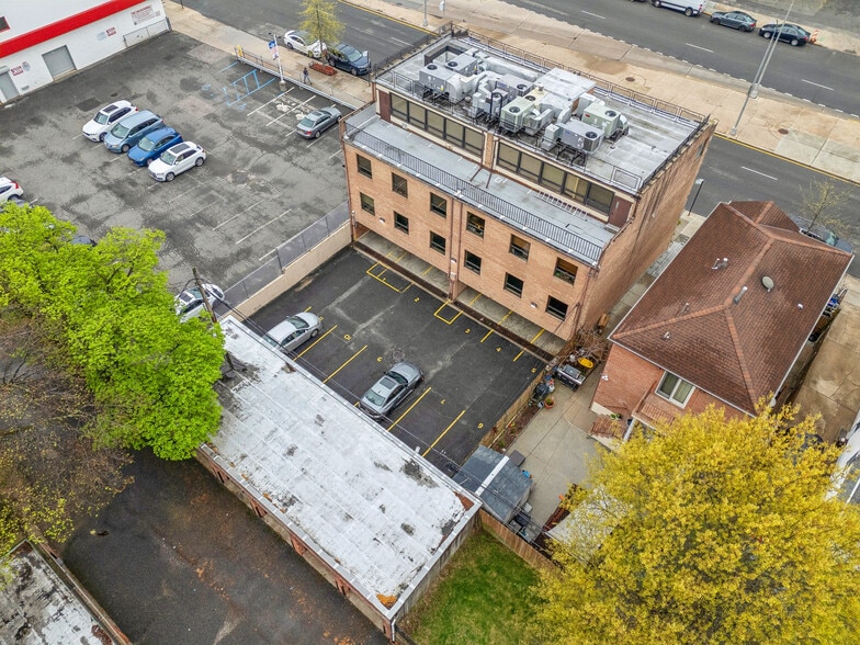 More Photos Of 4221 Francis Lewis Blvd, Bayside Medical For Sale