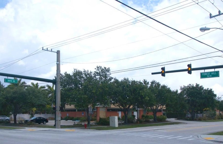 More Photos Of 3537 Forest Hill Blvd, West Palm Beach Medical For Lease