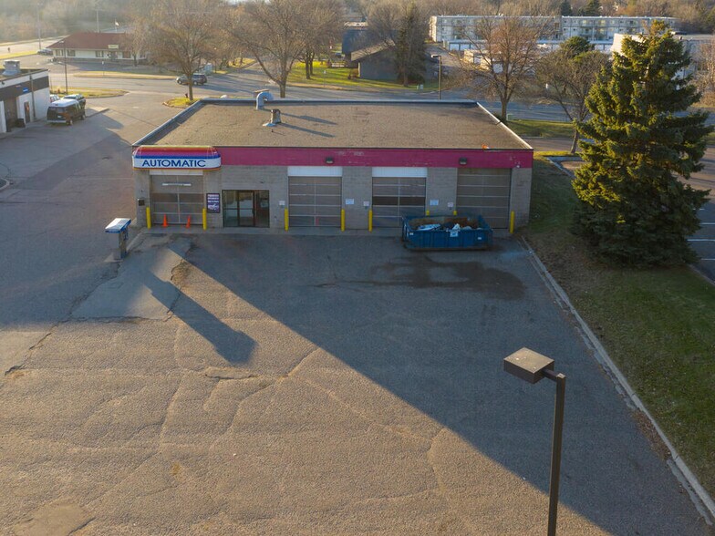 More Photos Of 3380 Coachman Rd, Eagan Carwash For Sale