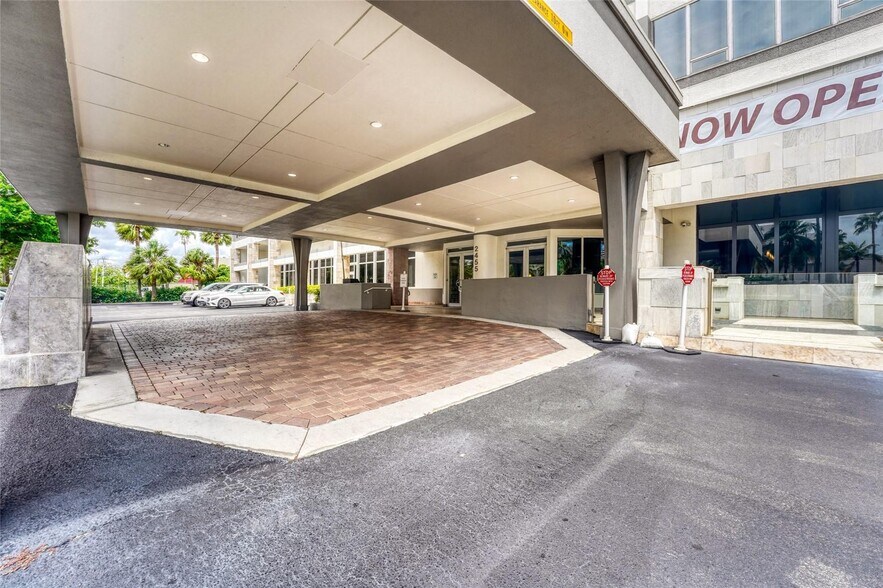 More Photos Of 2455 E Sunrise Blvd, Fort Lauderdale Unknown For Lease