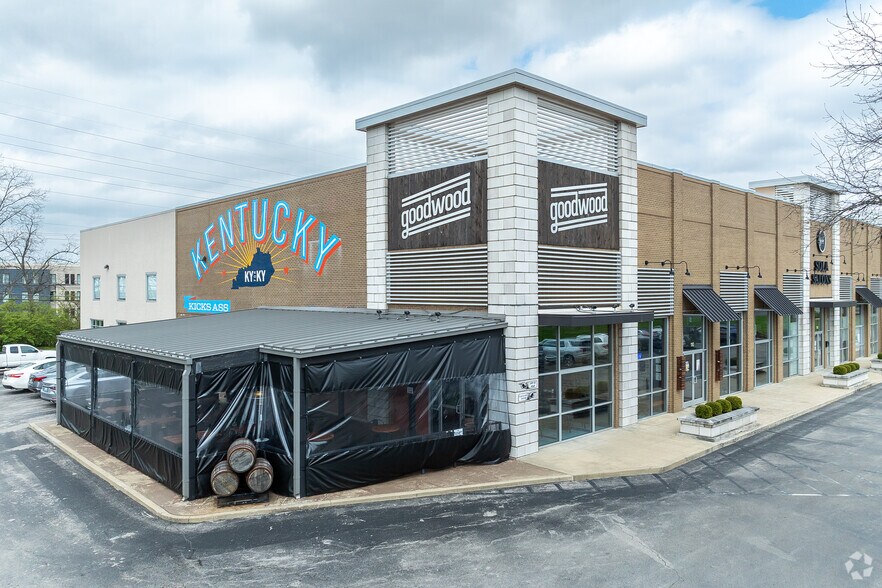 More Photos Of 200 Lexington Green Cir, Lexington General Retail For Lease