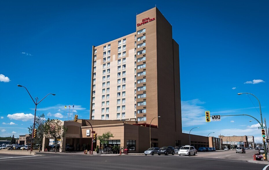 Primary Photo Of 90 22nd St E, Saskatoon Hotel For Lease