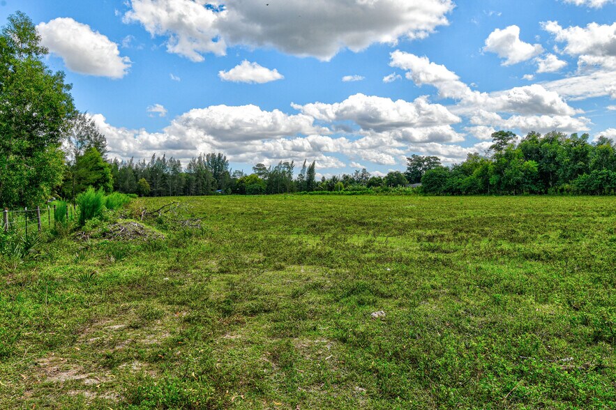 More Photos Of 2374 A Rd, Loxahatchee Groves Land For Sale