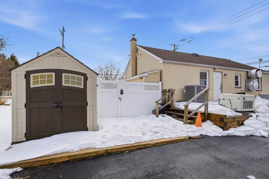 More Photos Of 1117 Smithbridge Rd, Glen Mills General Retail For Sale