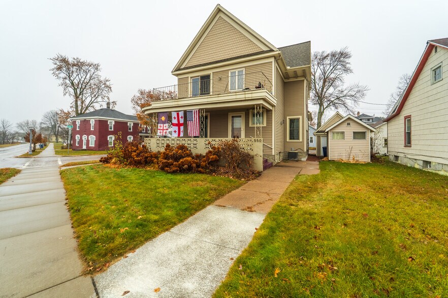 More Photos Of 550 S 1st Ave, Wausau Multifamily For Sale