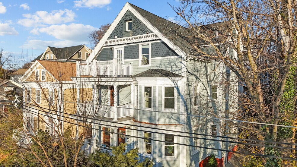 More Photos Of 36 Pratt St, Providence Specialty For Sale