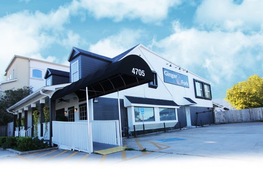 More Photos Of 4705 Inker St, Houston Restaurant For Lease