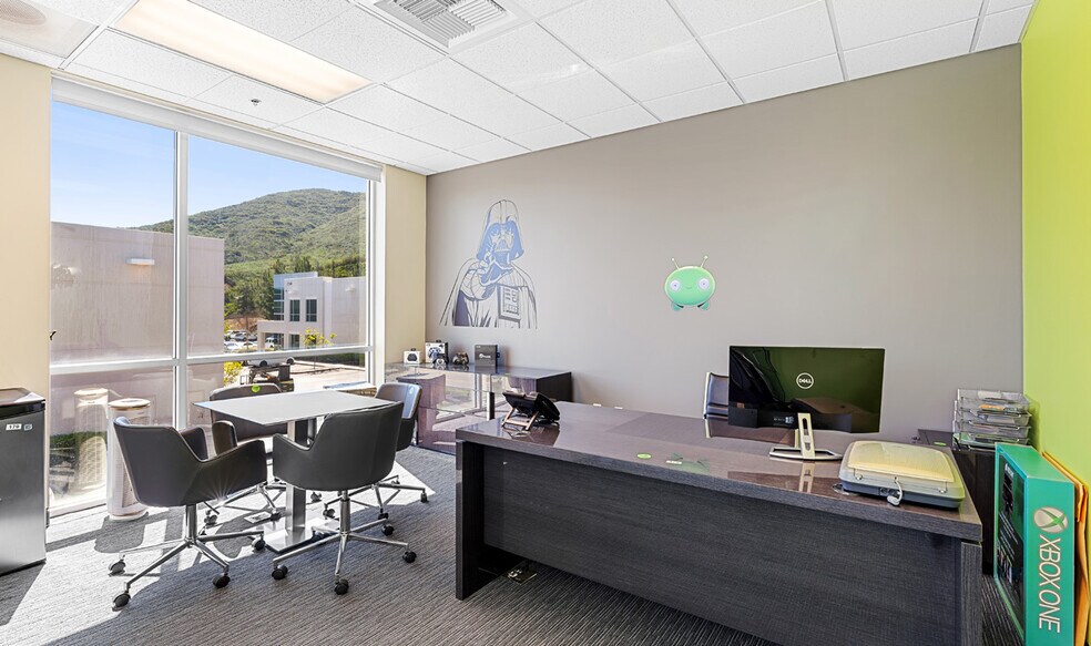 More Photos Of 27321-27327 Via Industria, Temecula Light Distribution For Sale