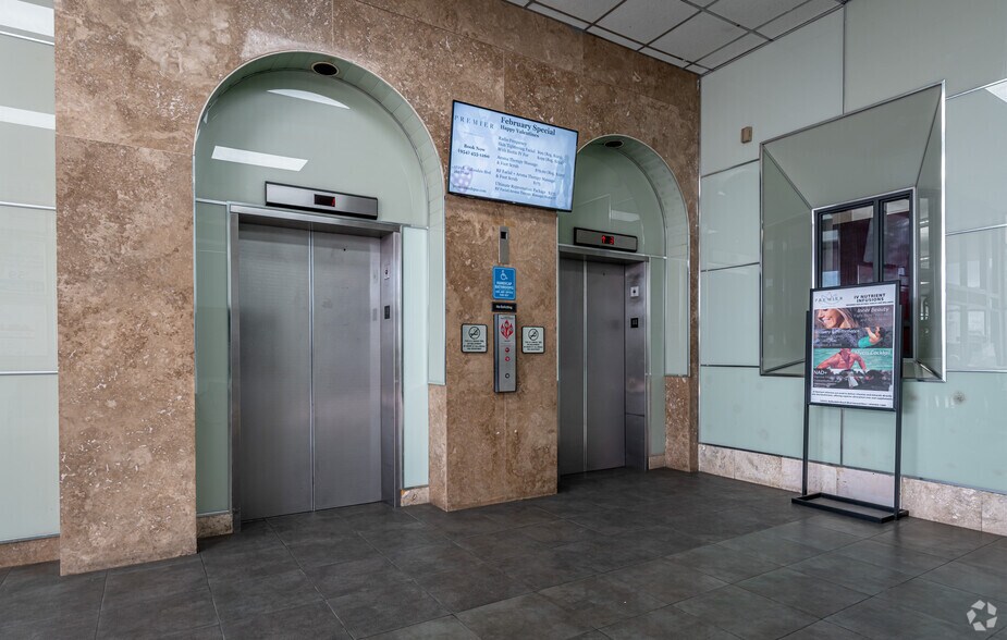 More Photos Of 1250 E Hallandale Beach Blvd, Hallandale Beach Office For Lease