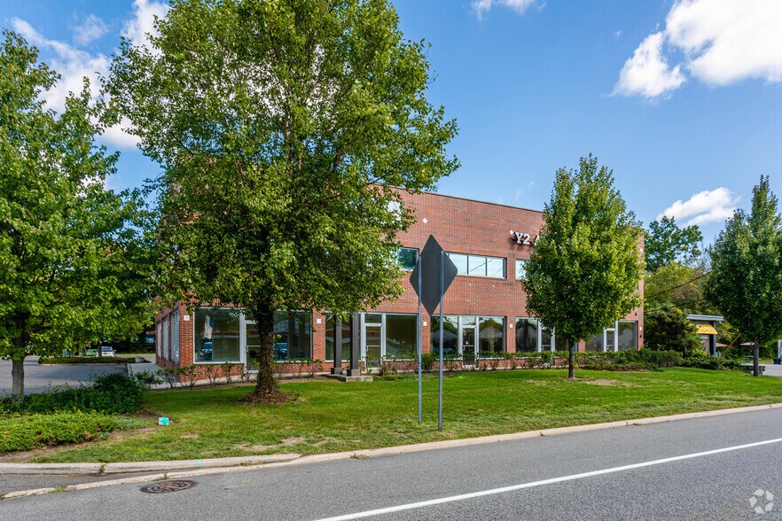 More Photos Of 108 US Highway 46 W, Parsippany Storefront Retail Office For Lease
