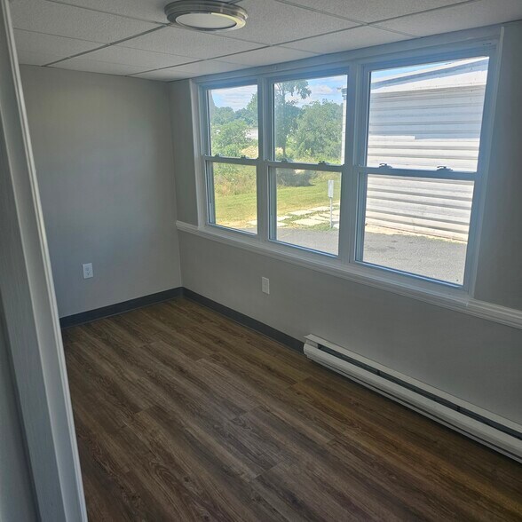 More Photos Of 4416 Fitch Ave, Nottingham Medical For Lease