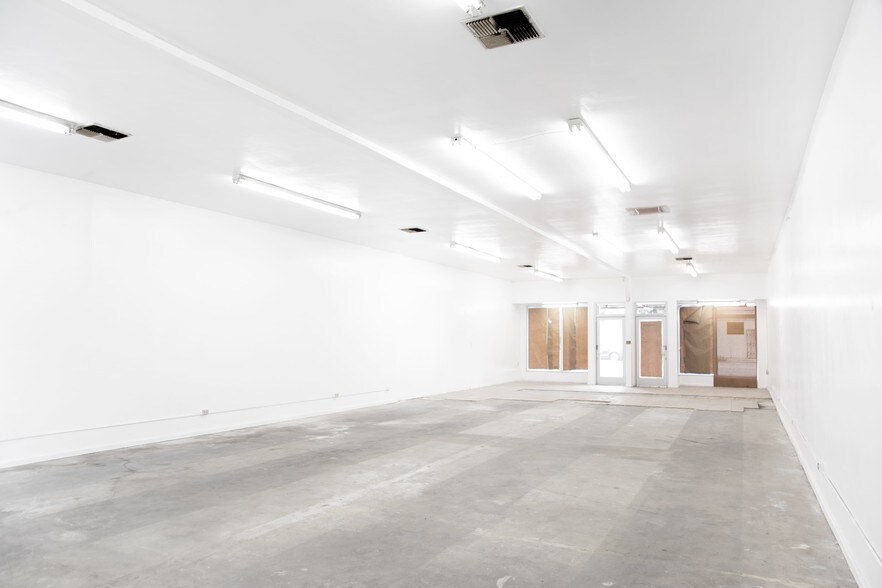 More Photos Of 5760 W Pico Blvd, Los Angeles Storefront Retail Office For Sale