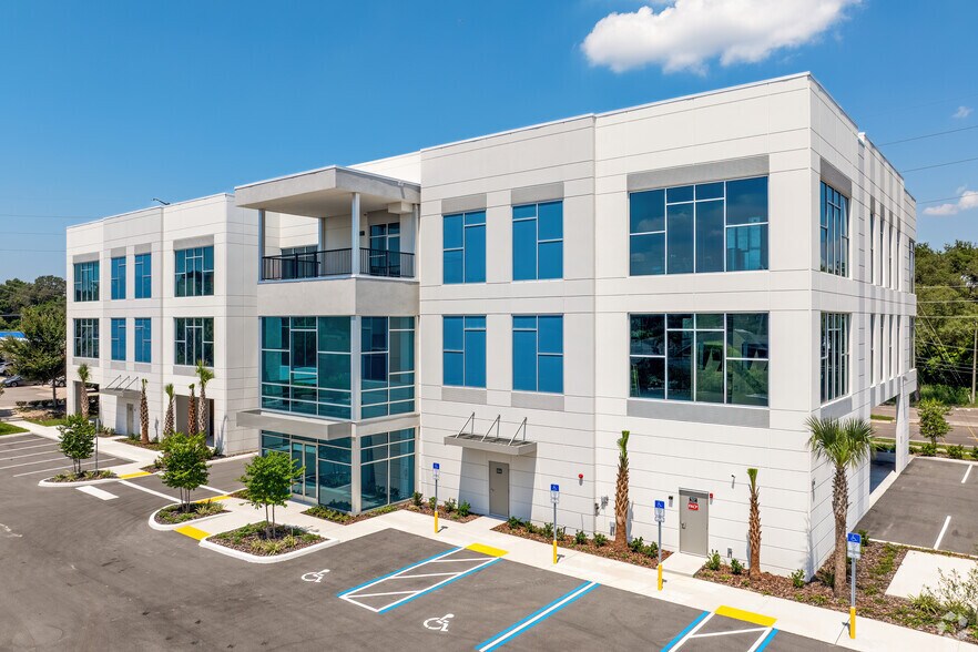 More Photos Of 3872 Old Winter Garden Rd, Gotha Medical For Lease