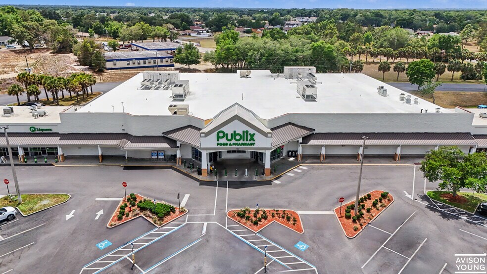 More Photos Of 7578 SE Maricamp Rd, Ocala General Retail For Lease