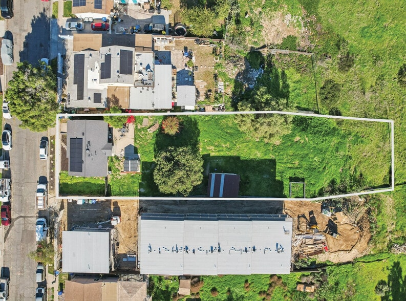 More Photos Of 827 Jacumba St, San Diego Land For Sale