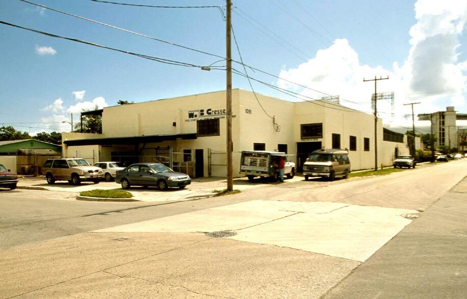 More Photos Of 1095 NW 23rd St, Miami Warehouse For Sale