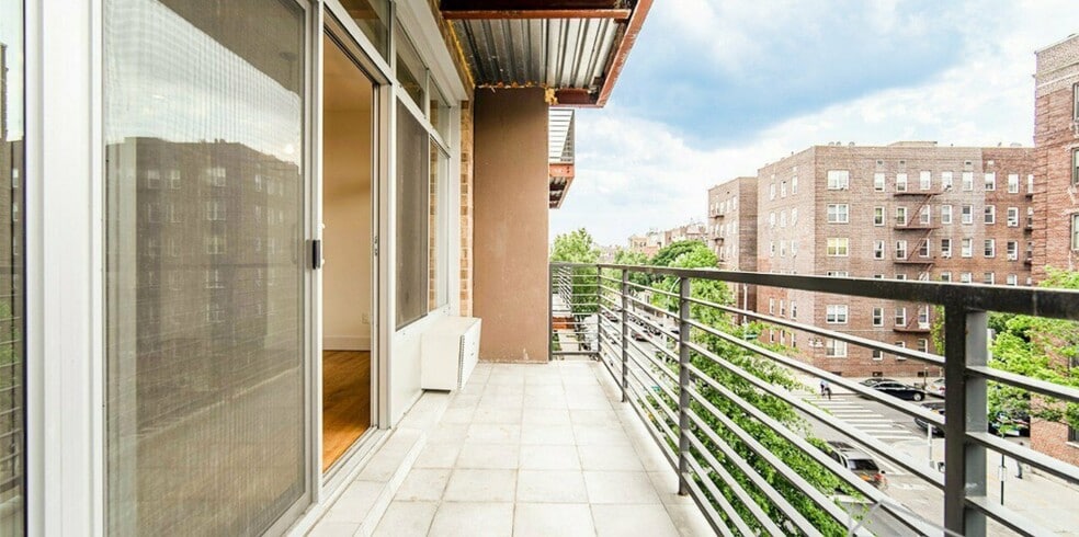 More Photos Of 109 Winthrop St, Brooklyn Apartments For Sale