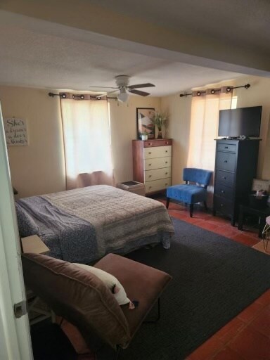 More Photos Of 2848 E Irlo Bronson Memorial Hwy, Kissimmee Storefront Retail Office For Sale