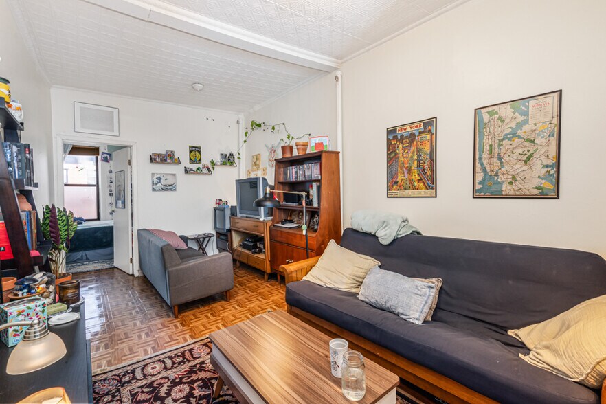 More Photos Of 656 Henry St, Brooklyn Apartments For Sale