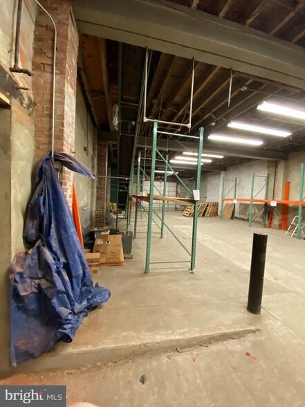 More Photos Of 1900 E Clementine St, Philadelphia Flex For Sale