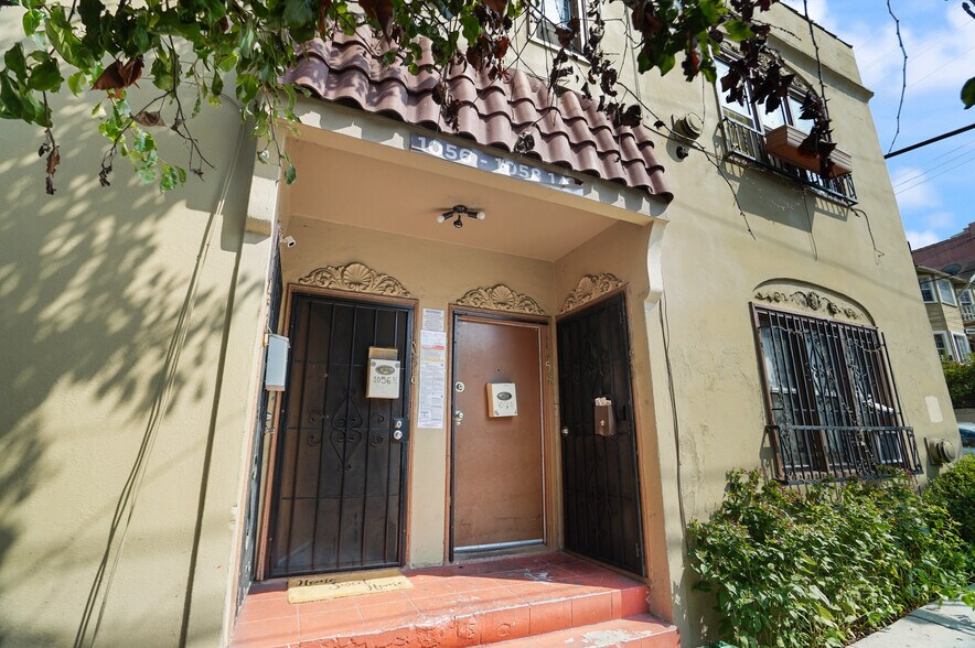 More Photos Of 3013 W 11th St, Los Angeles Apartments For Sale
