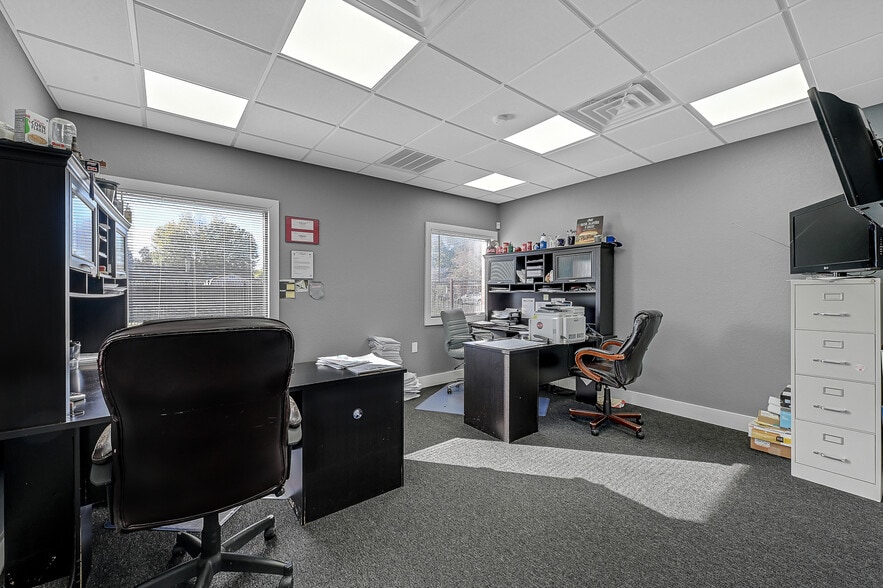 More Photos Of 602 Spencer Hwy, South Houston Medical For Sale