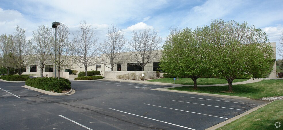 More Photos Of 6325 Monarch Park Pl, Niwot Light Manufacturing For Lease