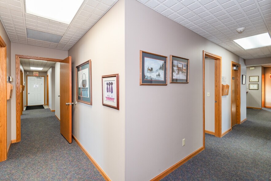 More Photos Of 1752 W High St, Piqua Medical For Sale