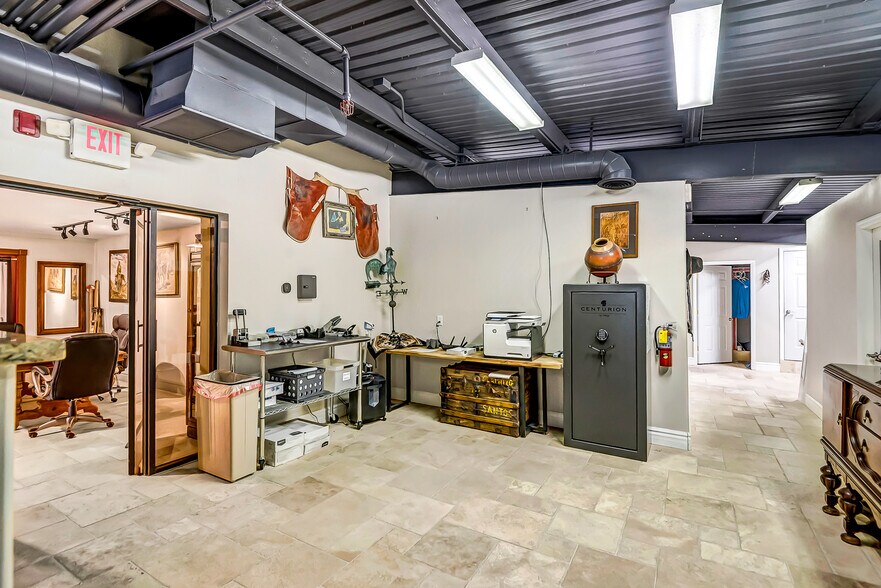 More Photos Of 564 S Main St, Camp Verde Freestanding For Sale